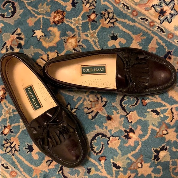 #SOLD#COLEHAAN DK BURGUNDY PINCHED TASSELFRINGE … - Picture 3 of 11